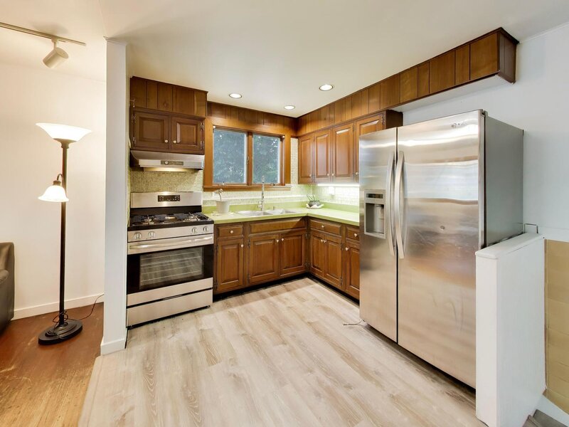 2183 Laura Lane Des Plaines IL 60018