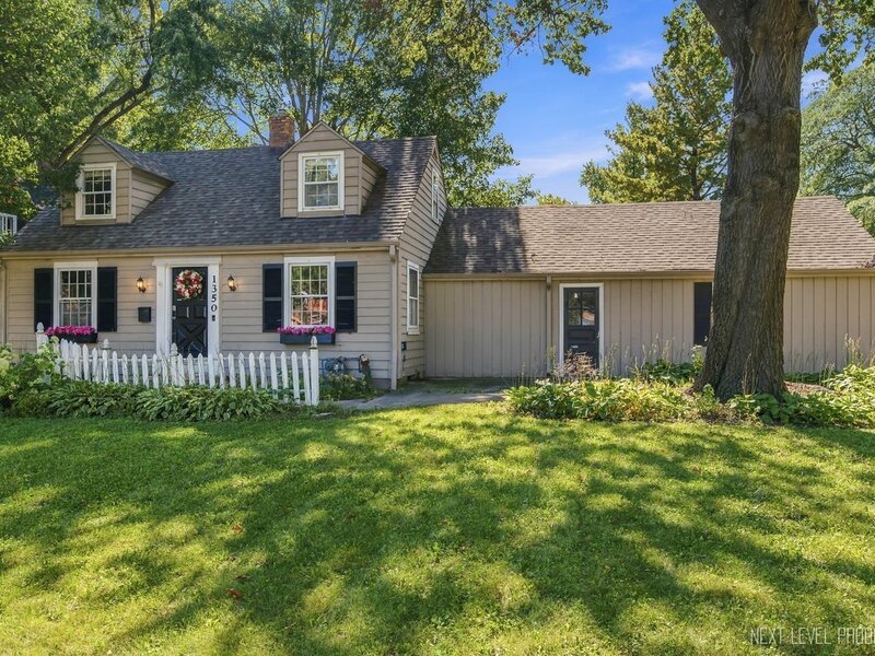 1350 Garfield Avenue Aurora IL 60506