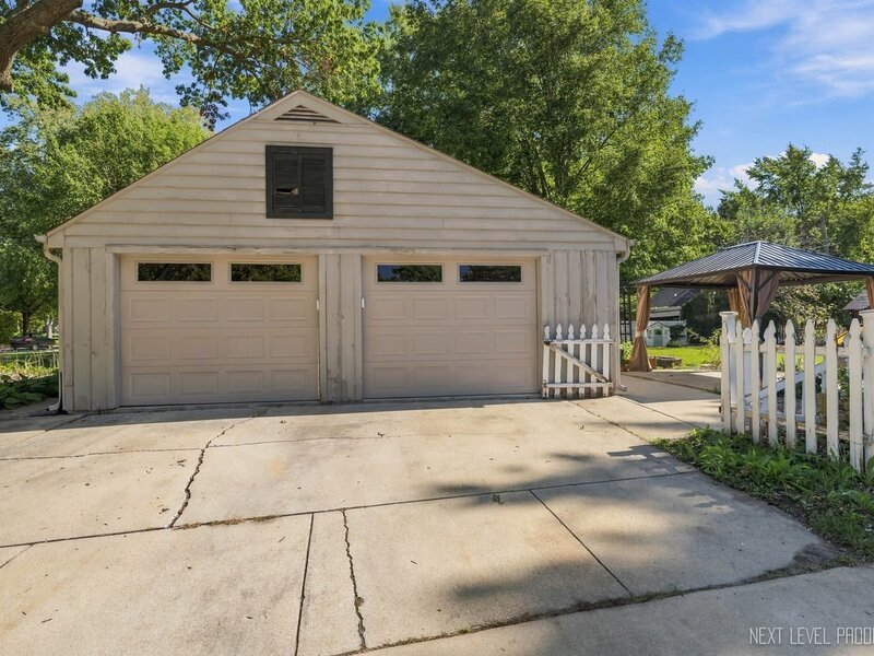1350 Garfield Avenue Aurora IL 60506