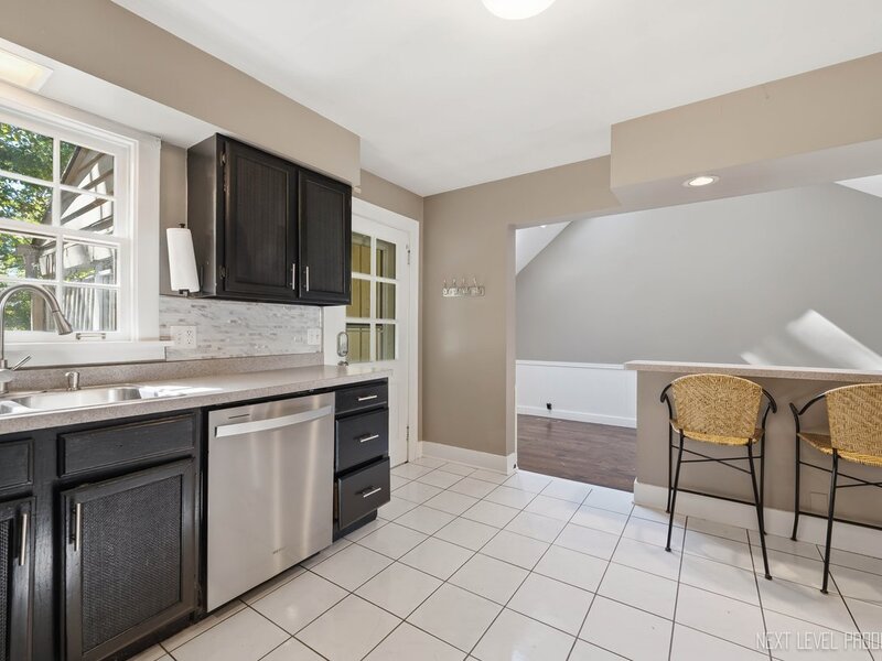 1350 Garfield Avenue Aurora IL 60506