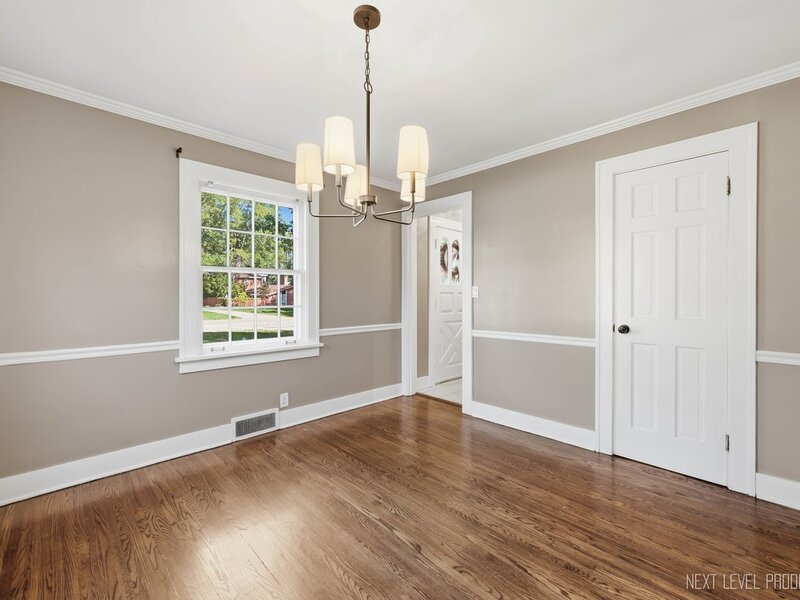 1350 Garfield Avenue Aurora IL 60506