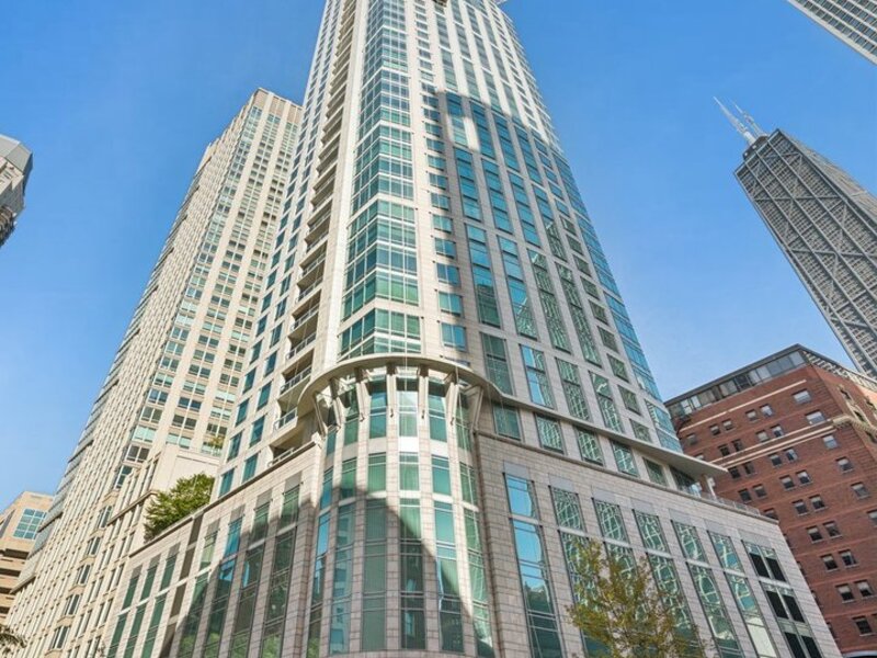 50 E Chestnut Street Chicago IL 60611