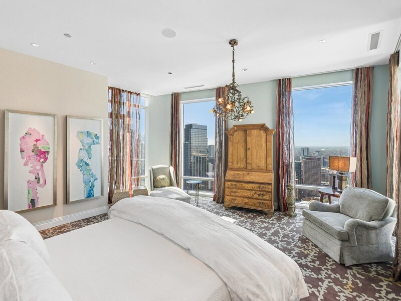 50 E Chestnut Street Chicago IL 60611