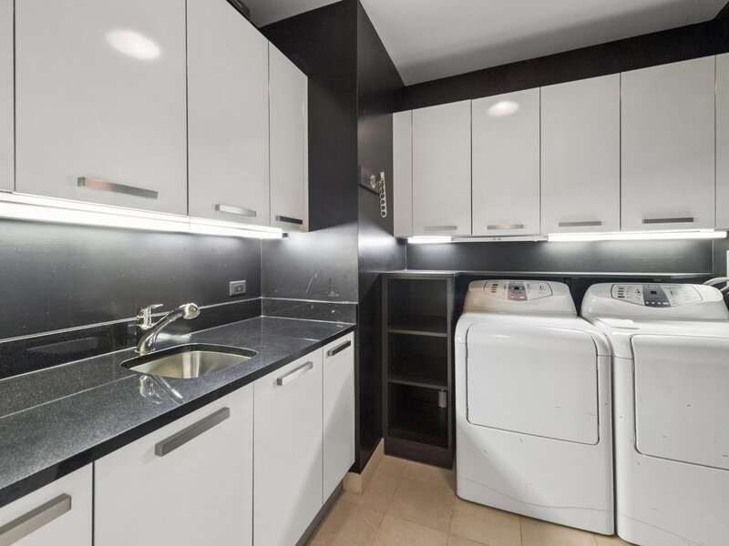 50 E Chestnut Street Chicago IL 60611
