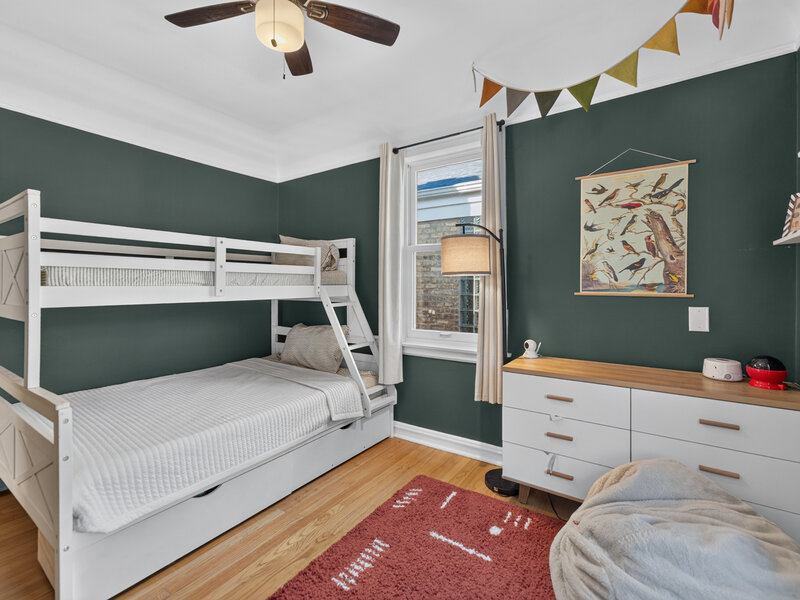 4842 W Balmoral Avenue Chicago IL 60630