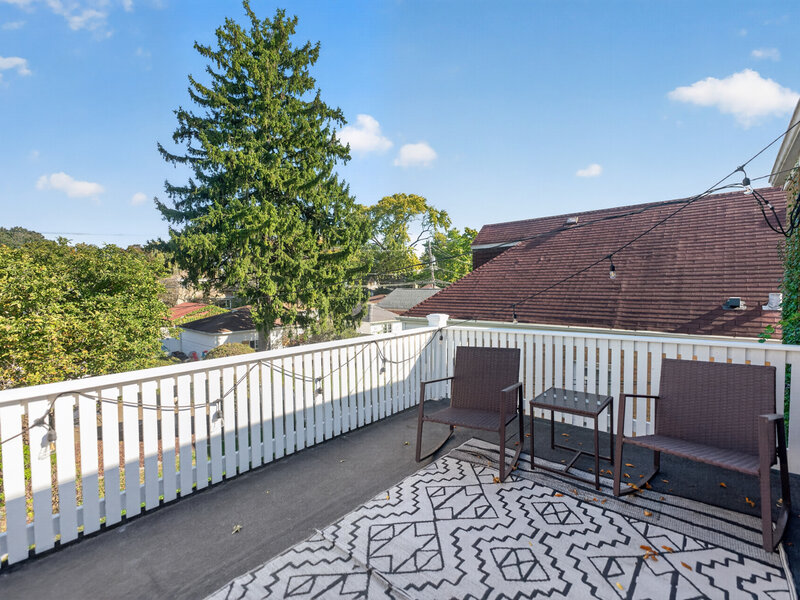 4842 W Balmoral Avenue Chicago IL 60630