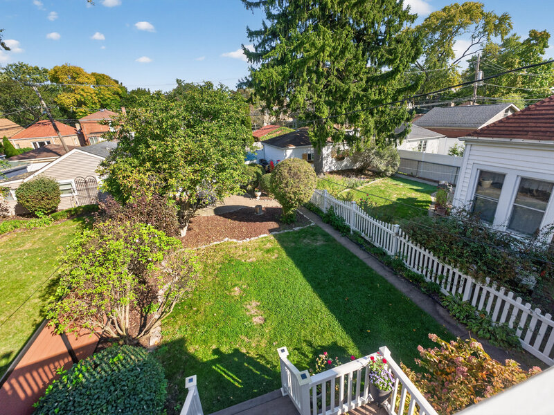 4842 W Balmoral Avenue Chicago IL 60630