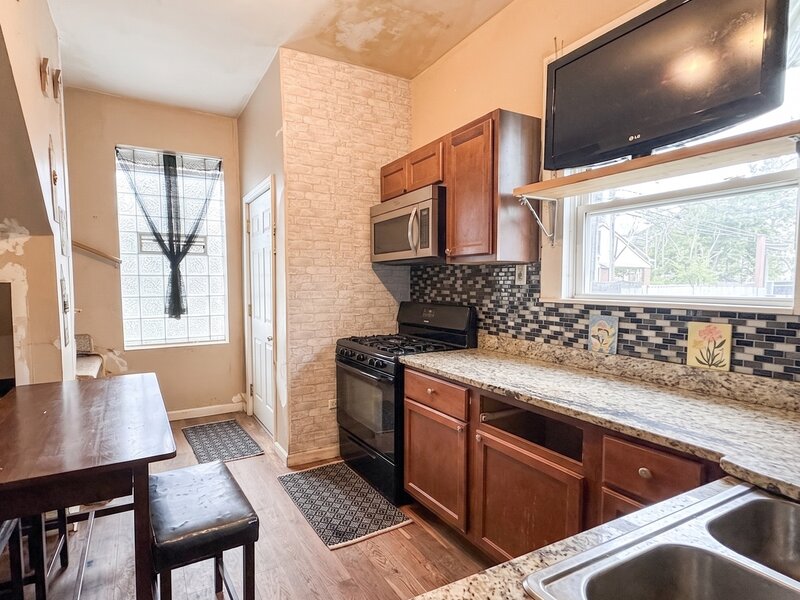 4028 W Wilcox Street Chicago IL 60624