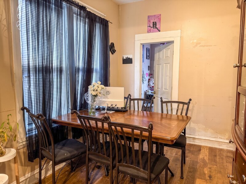 4028 W Wilcox Street Chicago IL 60624