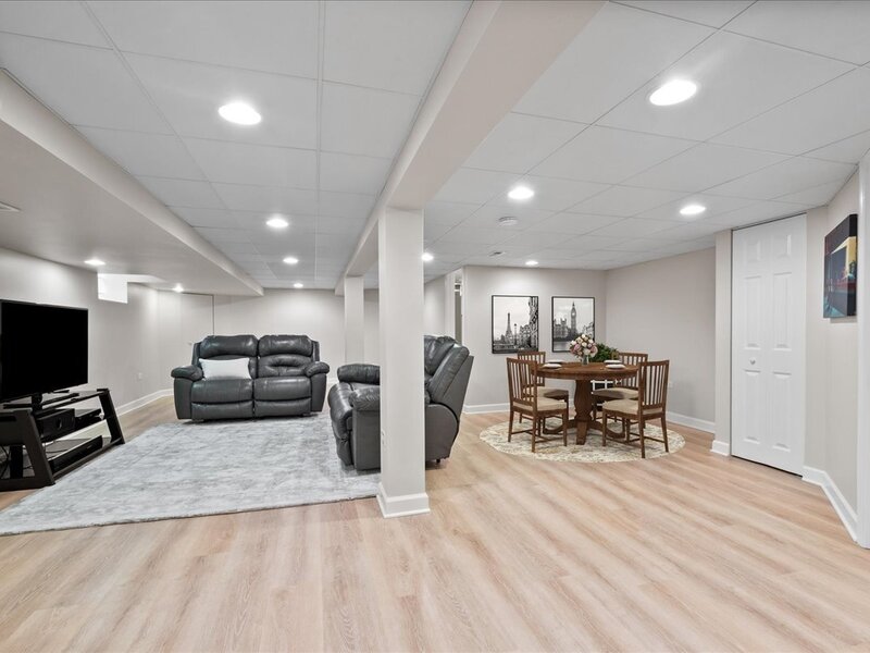 6765 W Talcott Avenue Chicago IL 60656