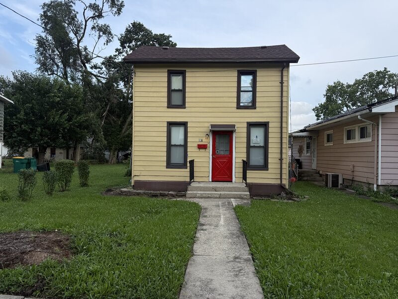 526 Gardner Street Joliet IL 60433
