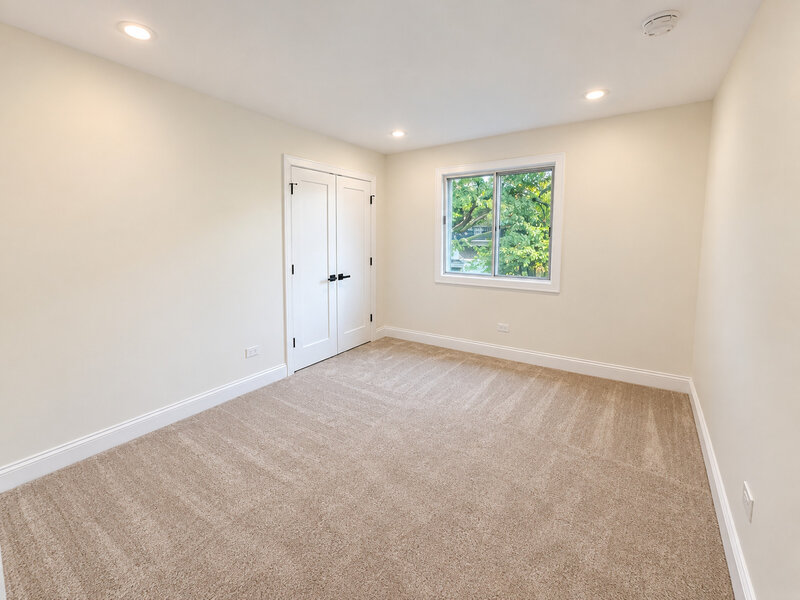 5237 James Lane Crestwood IL 60418