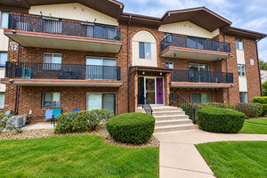 Photo of 5237 James Lane Crestwood IL 60418 Unit 1221