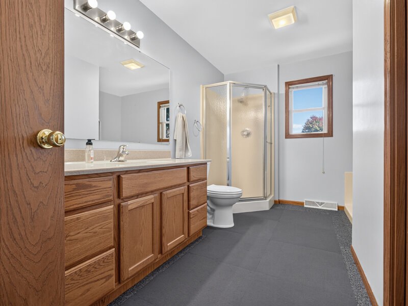 10210 Sharon Lane Hebron IL 60034