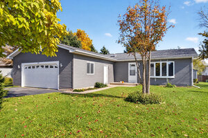Photo of 10210 Sharon Lane Hebron IL 60034