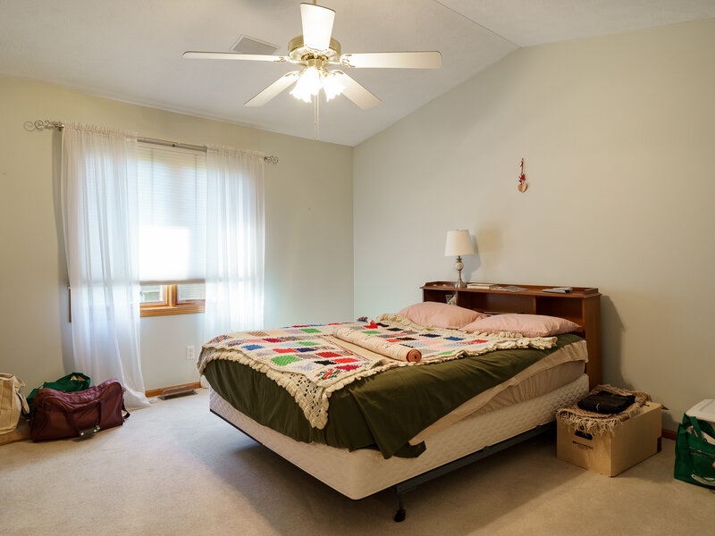 4126 Riverwood Loves Park IL 61111