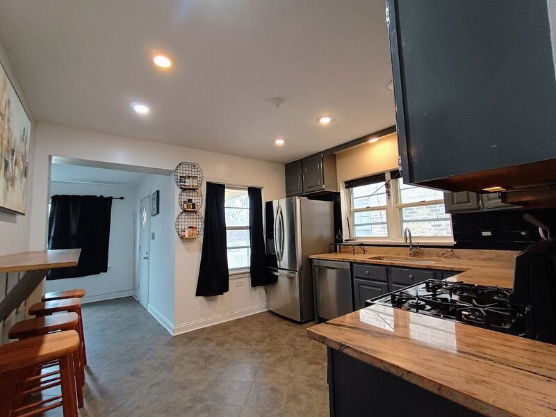 3905 N Odell Avenue Chicago IL 60634