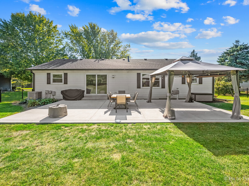 1418 Torrey Trail Johnsburg IL 60051