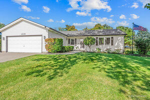 Photo of 1418 Torrey Trail Johnsburg IL 60051
