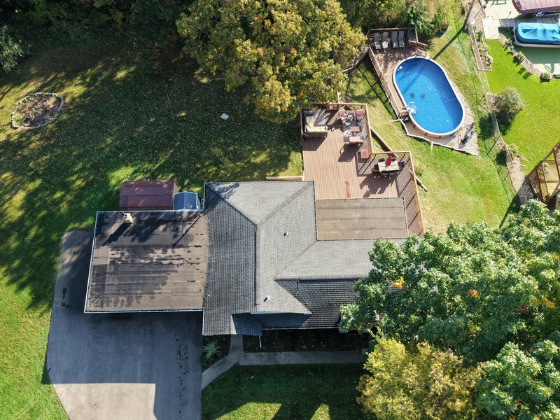 5208 N Leeside Street Mchenry IL 60050