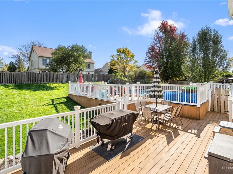 926 E Stone Creek Circle Crystal Lake IL 60014