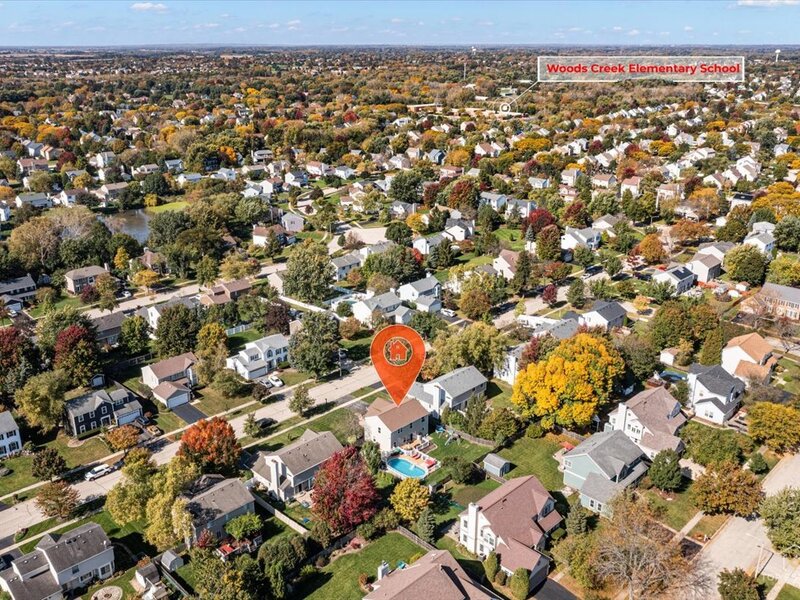 926 E Stone Creek Circle Crystal Lake IL 60014