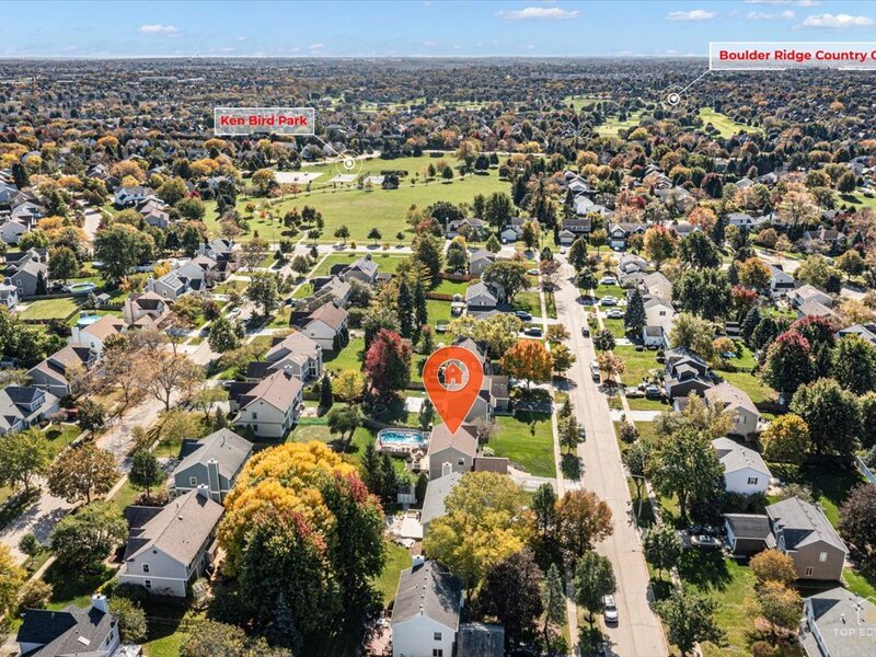 926 E Stone Creek Circle Crystal Lake IL 60014