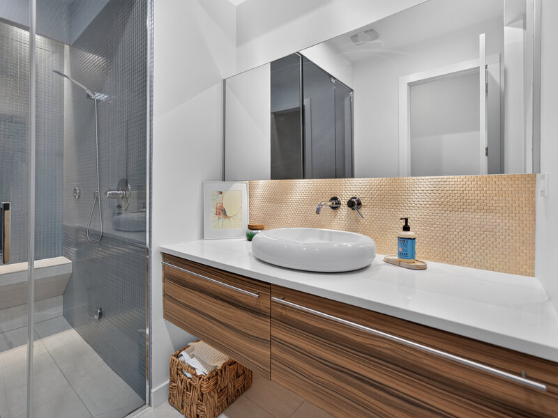 2012 W Shakespeare Avenue Chicago IL 60647