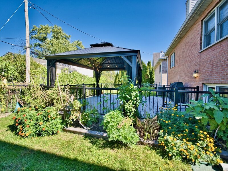 5316 Lee Street Skokie IL 60077