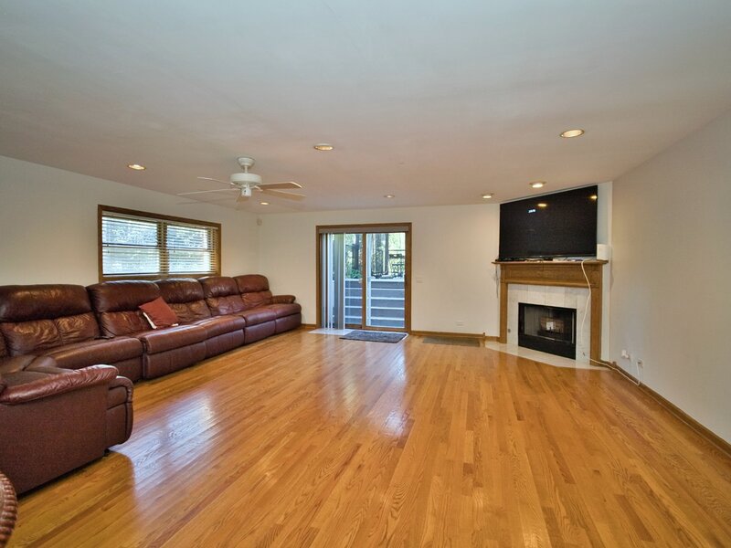5316 Lee Street Skokie IL 60077
