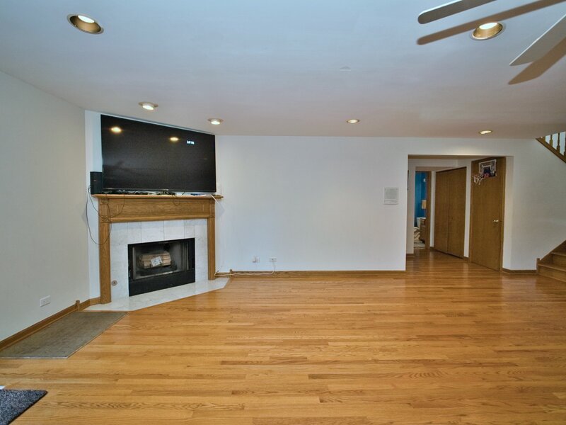 5316 Lee Street Skokie IL 60077