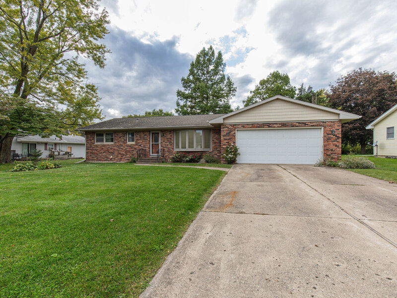 2102 Cedar Avenue Mendota IL 61342