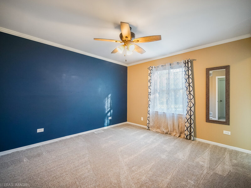427 Glenys Drive Lemont IL 60439