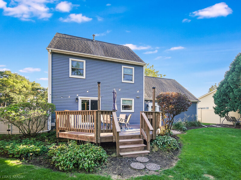 427 Glenys Drive Lemont IL 60439
