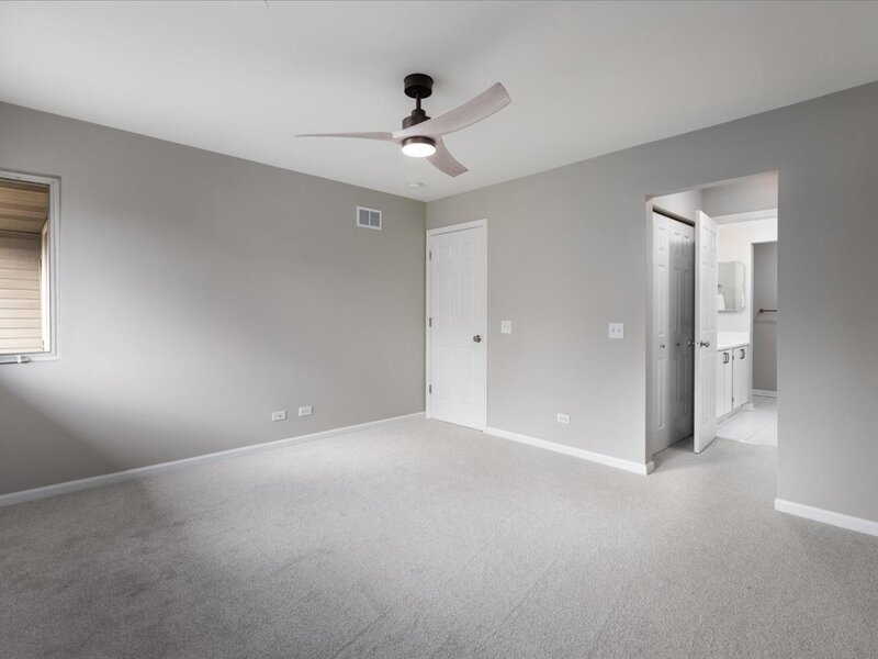 473 River Bend Circle Naperville IL 60540