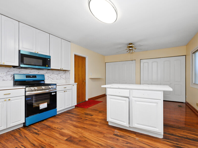 7650 Northway Drive Hanover Park IL 60133
