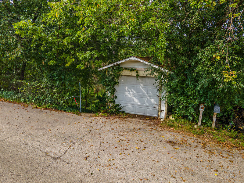 912 Johnson Street Fox River Grove IL 60021