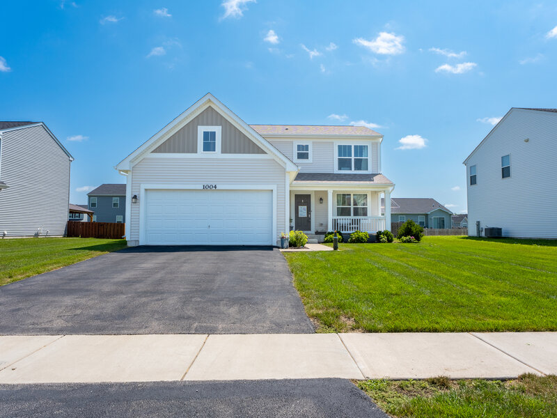 1004 Daniel Street Plano IL 60545