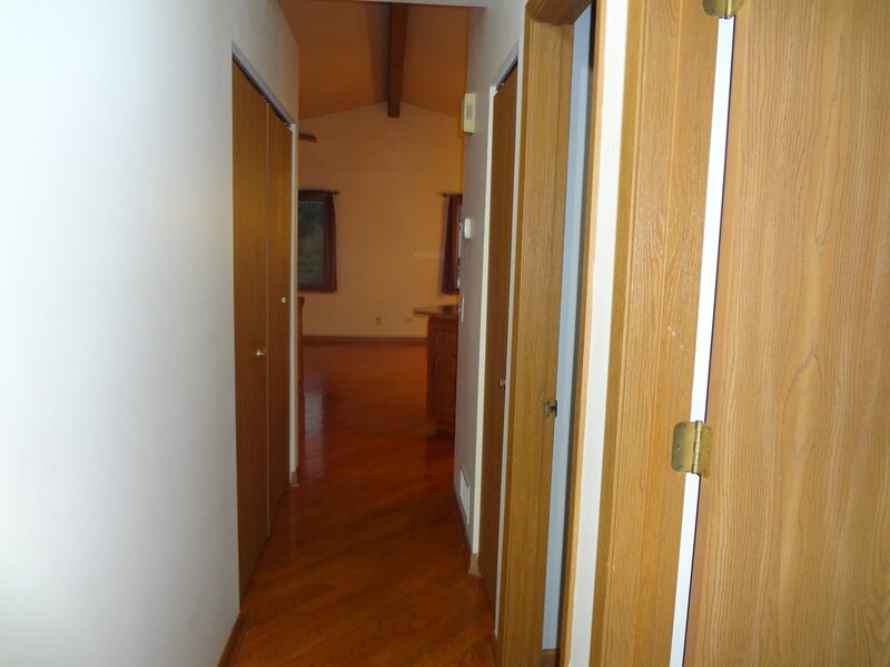 4193 Blackstone Avenue Gurnee IL 60031