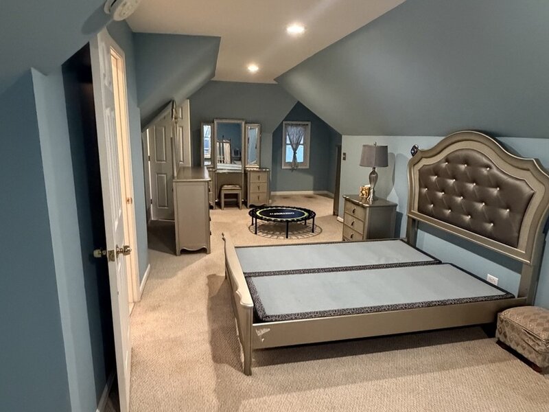 3849 N Nora Avenue Chicago IL 60634