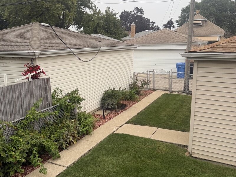 3849 N Nora Avenue Chicago IL 60634