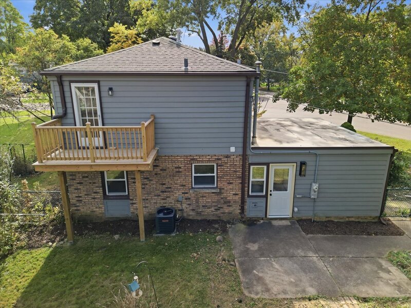 1623 Sawyer Avenue Wheaton IL 60187