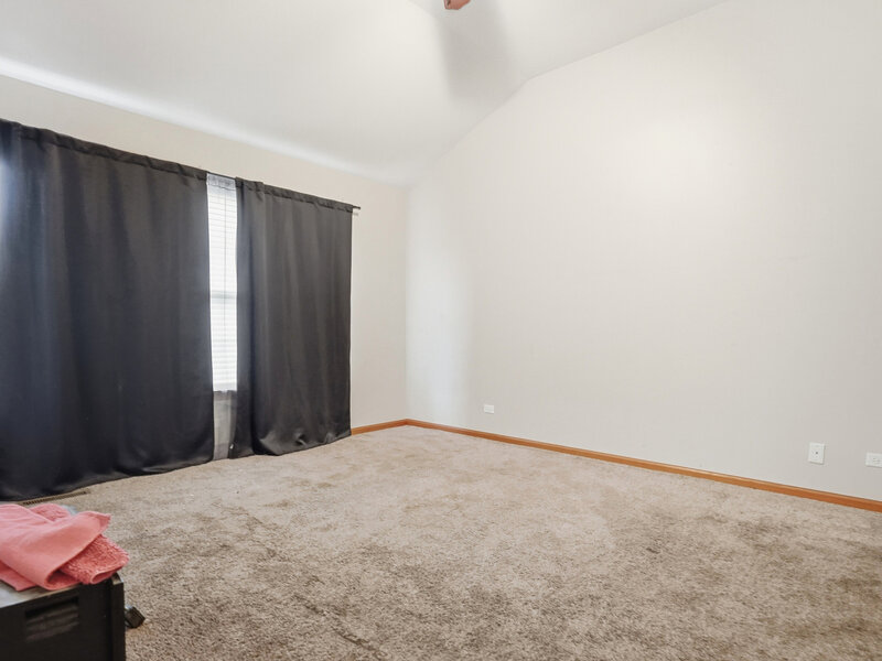 219 S Primrose Lane Round Lake IL 60073