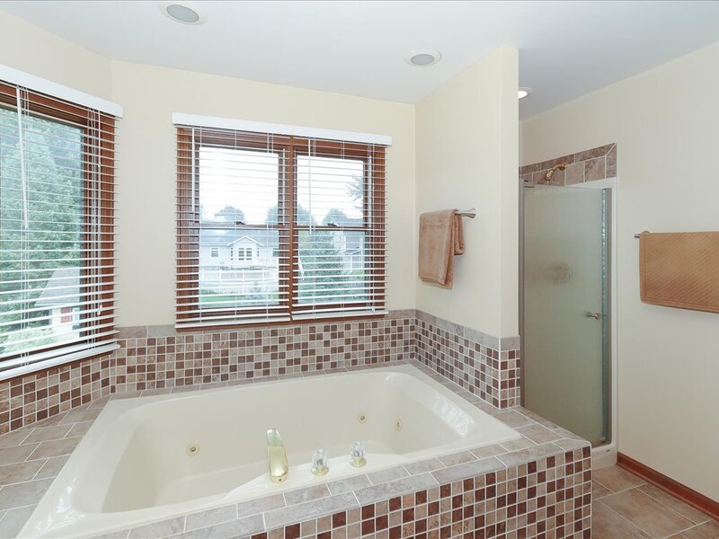 10616 Carl Street Huntley IL 60142