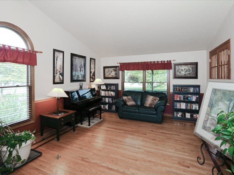 10616 Carl Street Huntley IL 60142