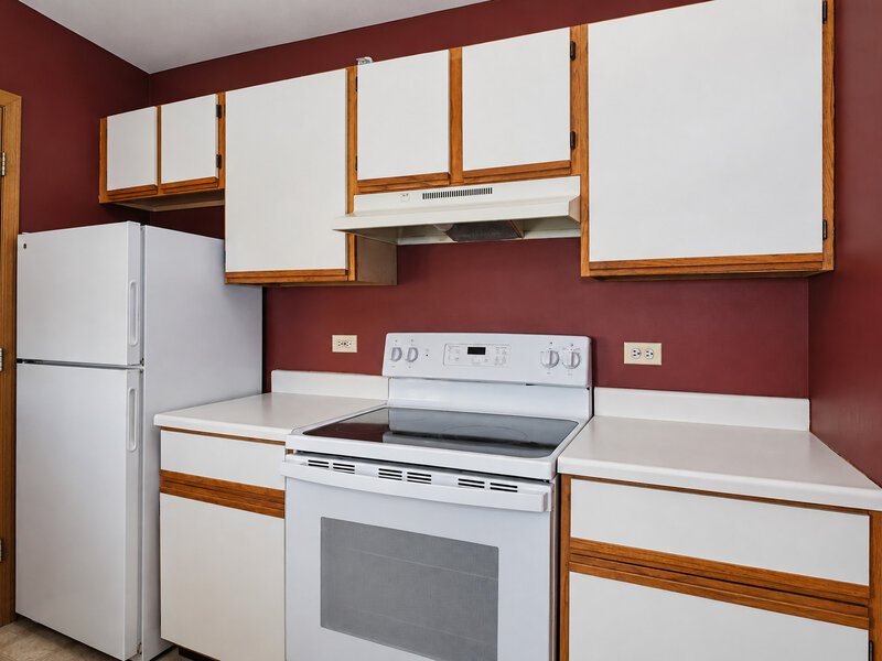 551 Leah Lane Woodstock IL 60098