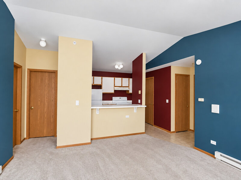 551 Leah Lane Woodstock IL 60098