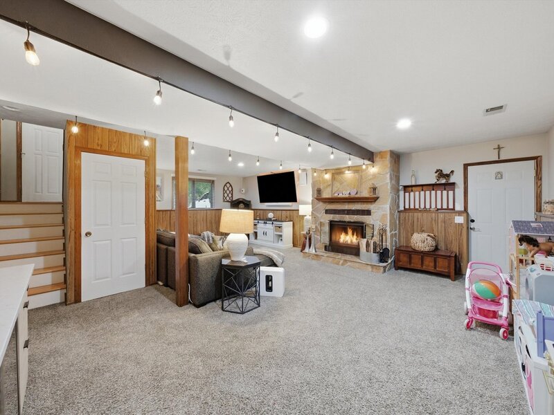 3239 Youngfield Drive Rockford IL 61114