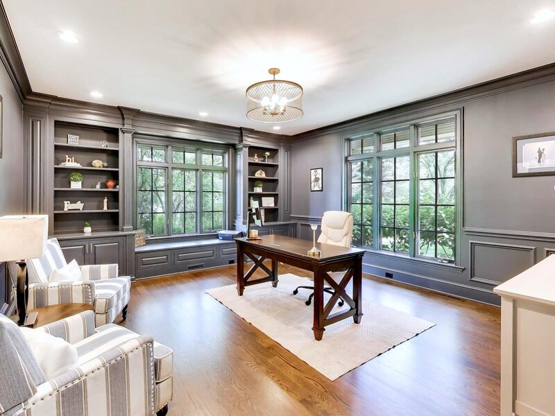 1871 W Salisbury Lane Lake Forest IL 60045