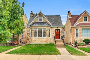 Photo of 6219 W Holbrook Street Chicago IL 60646